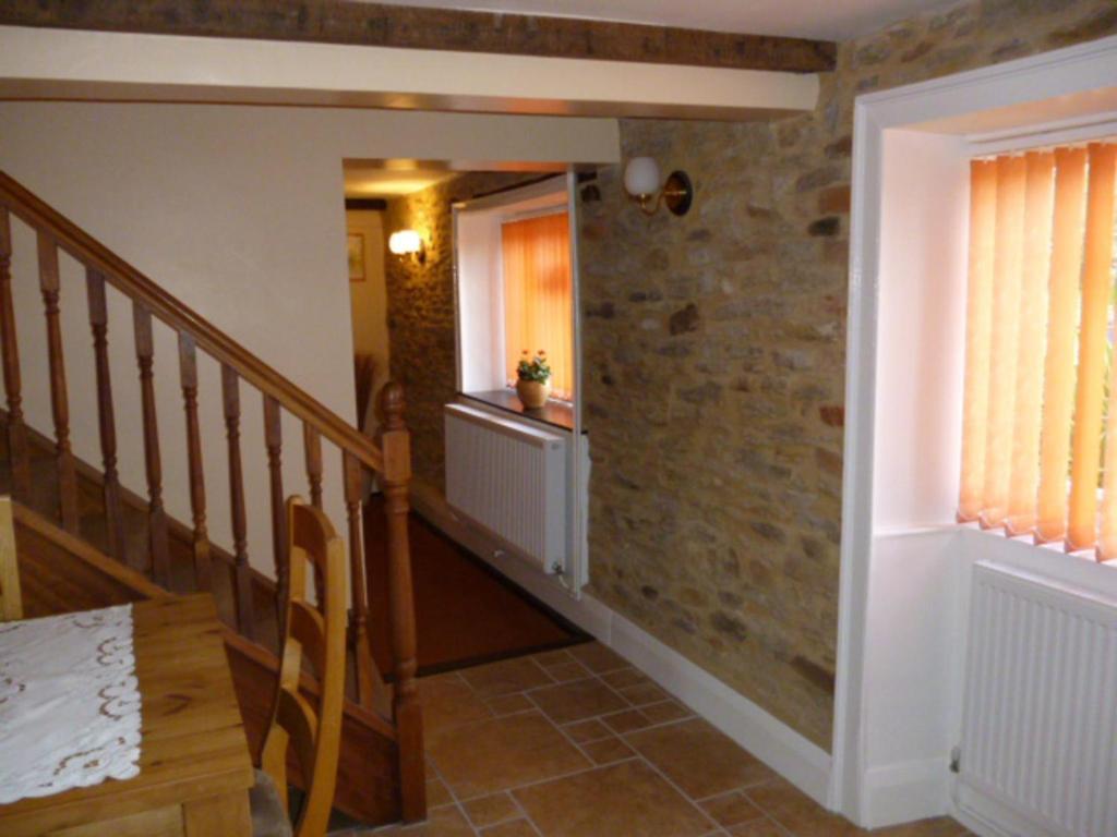 Bed and Breakfast Quiet Woman House Halstock Exterior foto